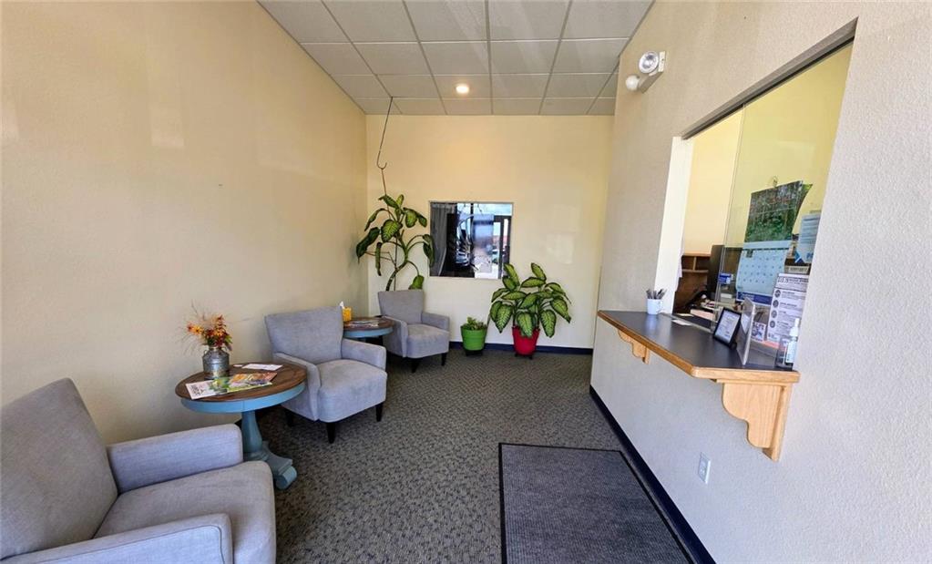 Listing Photo MLS #HMS2564868