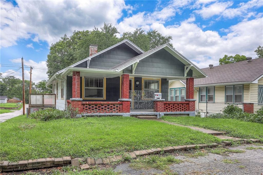 Listing Photo MLS #HMS2564931