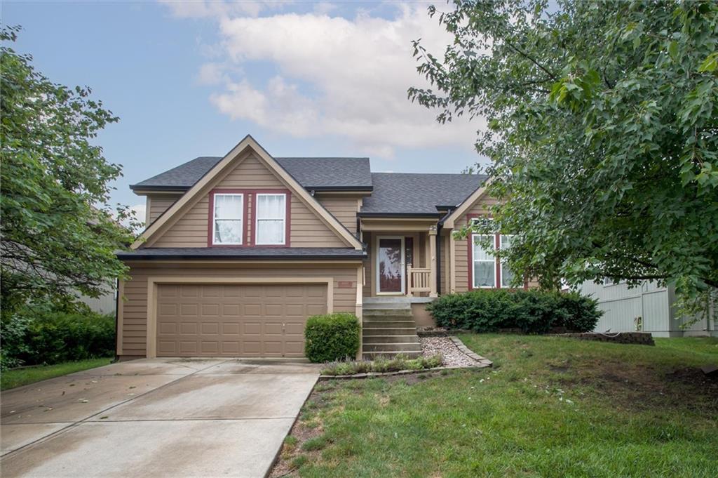 Listing Photo MLS #HMS2565176