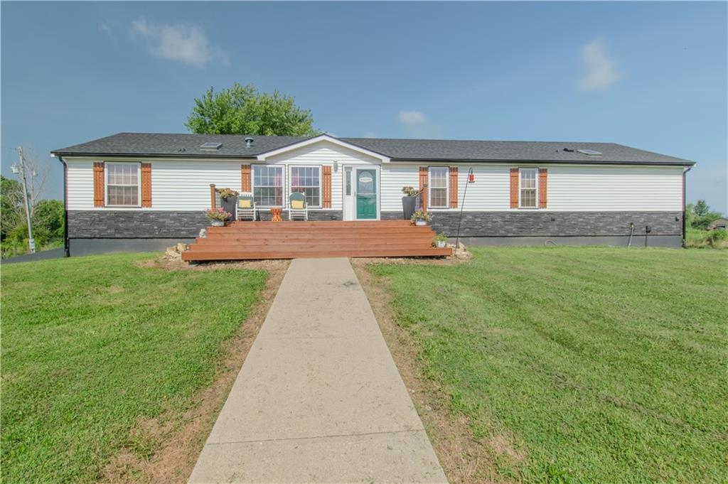 Listing Photo MLS #HMS2565572