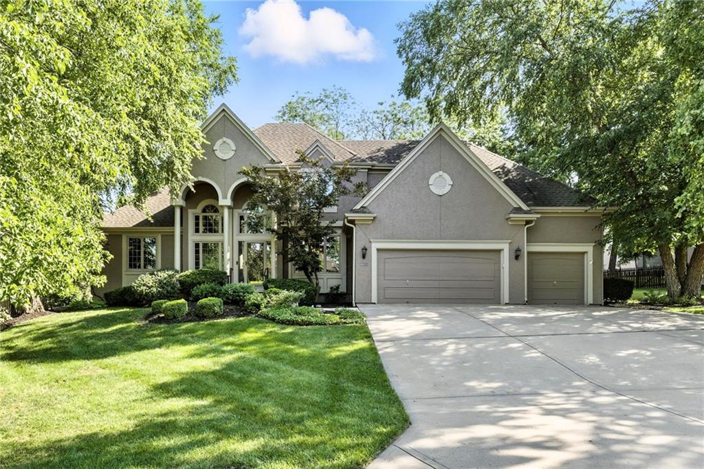 Listing Photo MLS #HMS2565777