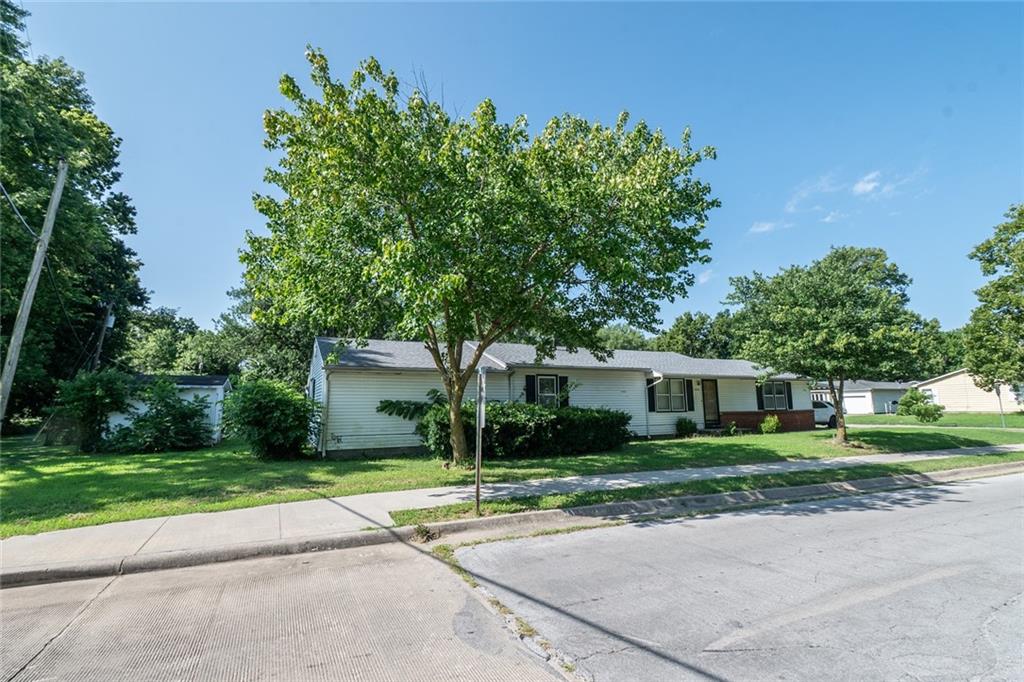 Listing Photo MLS #HMS2565835