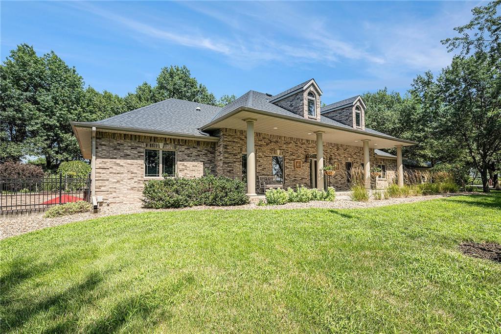 Listing Photo MLS #HMS2565846