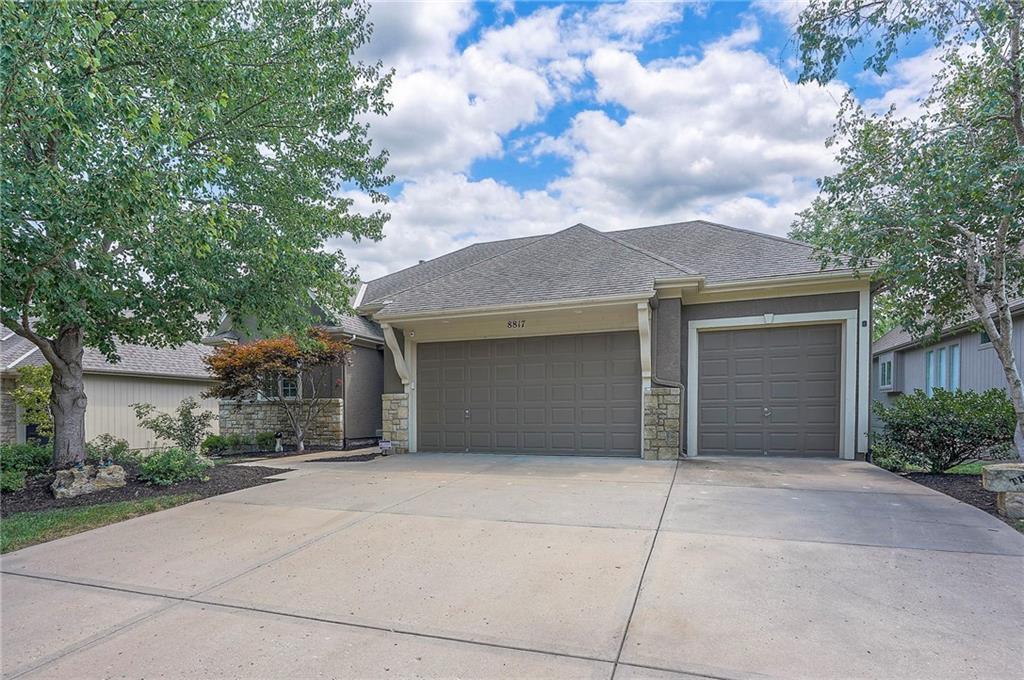 Listing Photo MLS #HMS2565920