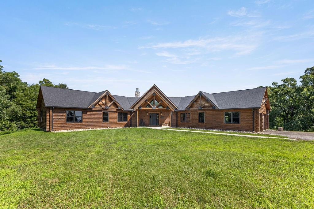 Listing Photo MLS #HMS2565965