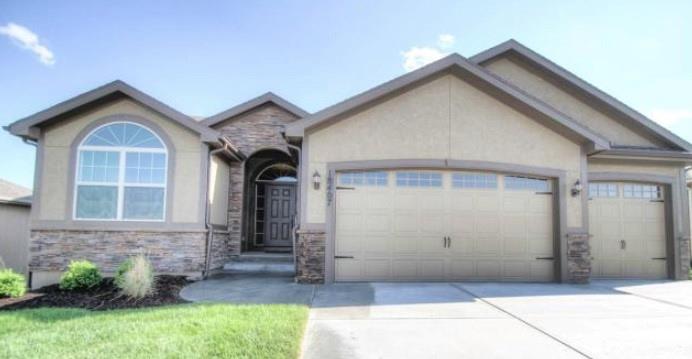 Listing Photo MLS #HMS2566065