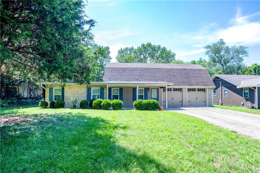 Listing Photo MLS #HMS2566218