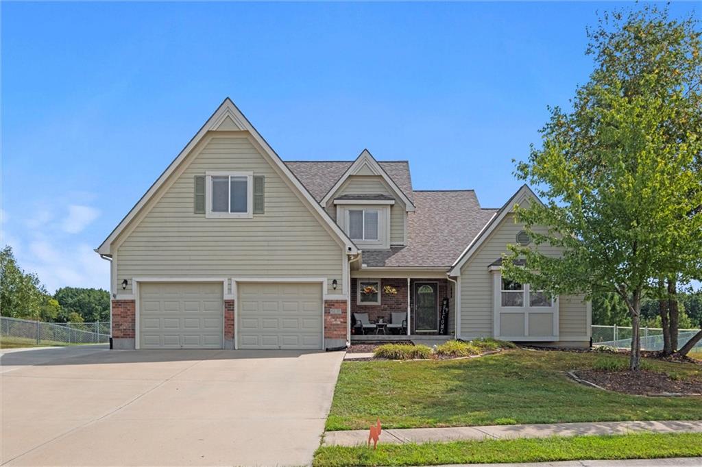 Listing Photo MLS #HMS2566245