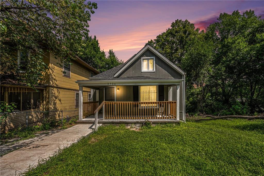 Listing Photo MLS #HMS2566296