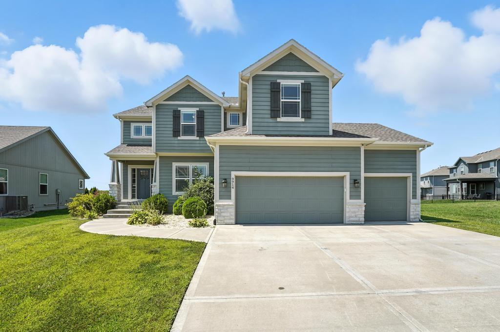 Listing Photo MLS #HMS2566476