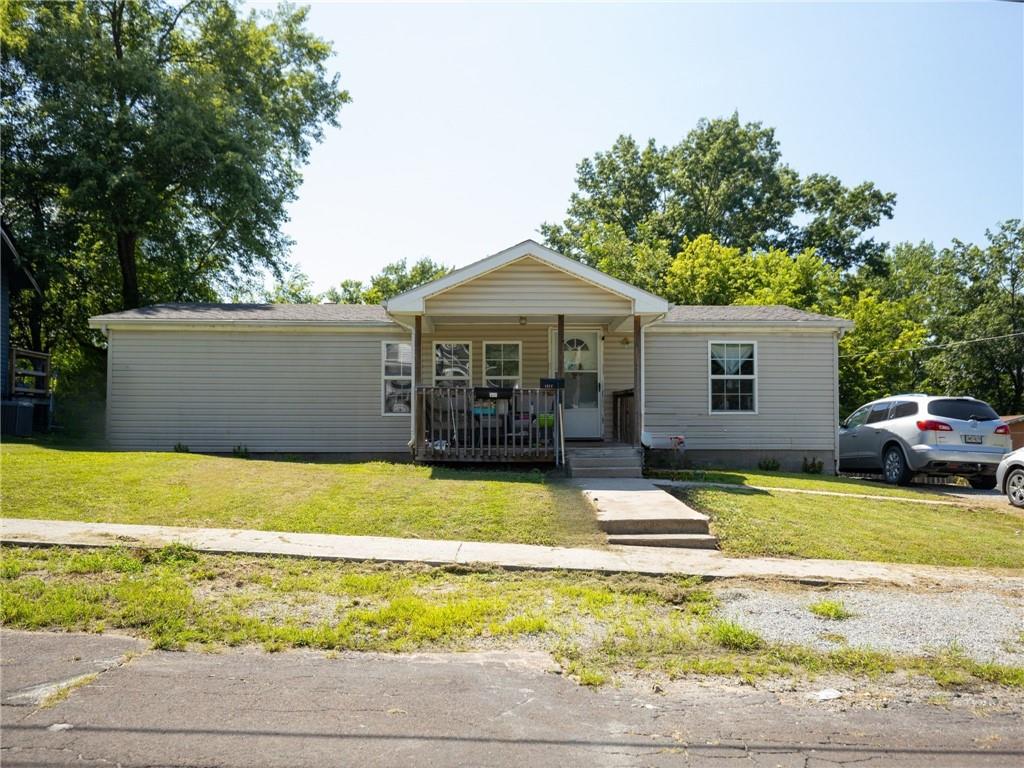 Listing Photo MLS #HMS2566560