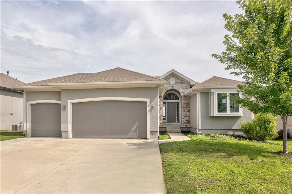 Listing Photo MLS #HMS2566735