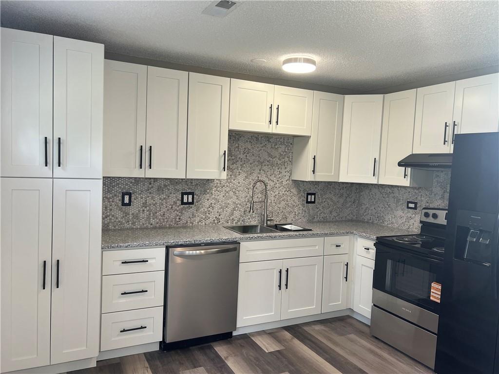 Listing Photo MLS #HMS2566785