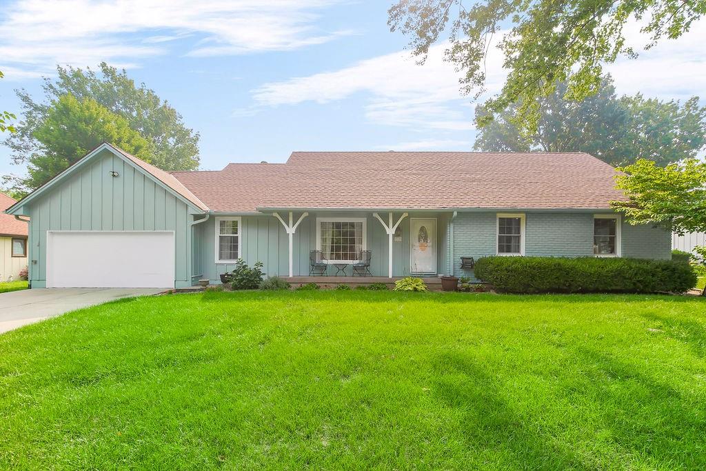 Listing Photo MLS #HMS2567092