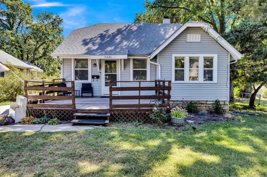Listing Photo MLS #HMS2567431