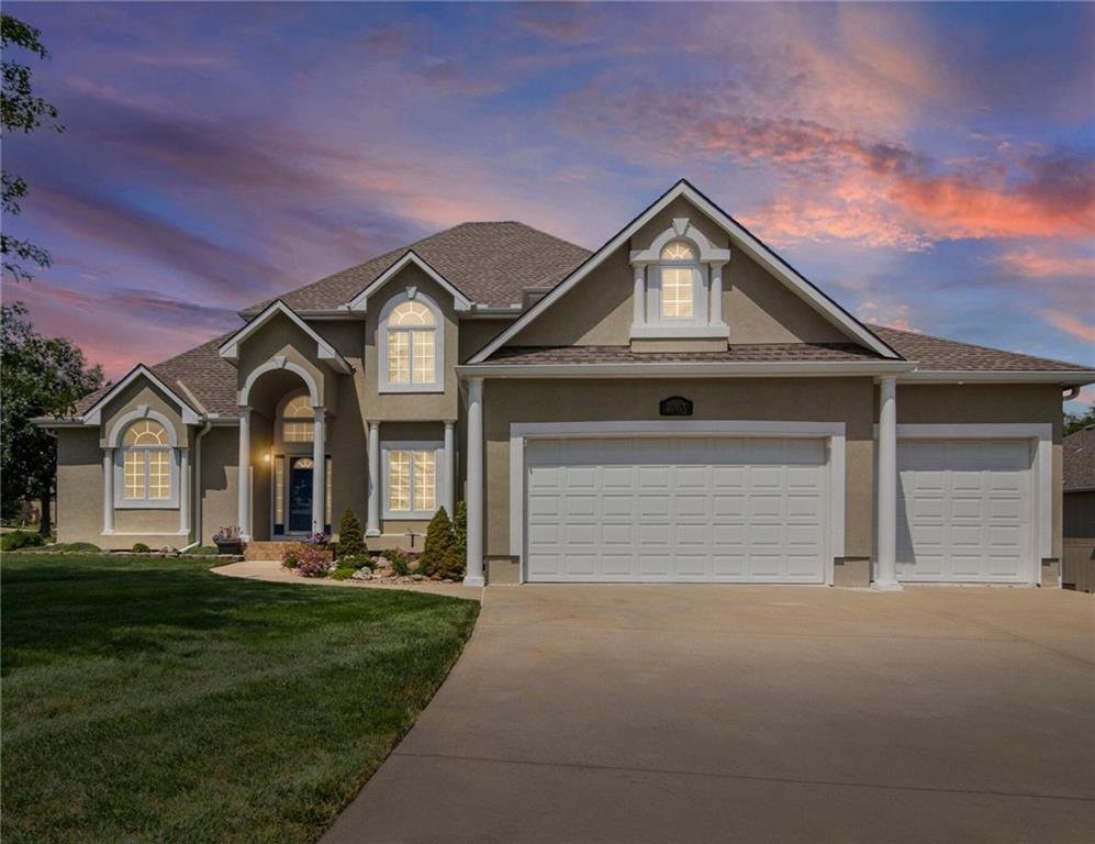 Listing Photo MLS #HMS2567603