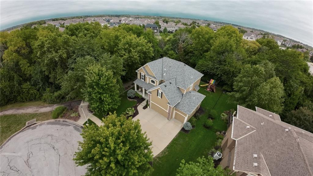 Listing Photo MLS #HMS2567615