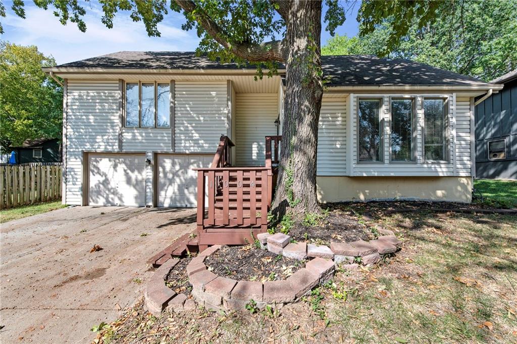 Listing Photo MLS #HMS2567618