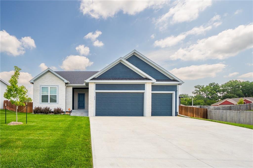 Listing Photo MLS #HMS2567659