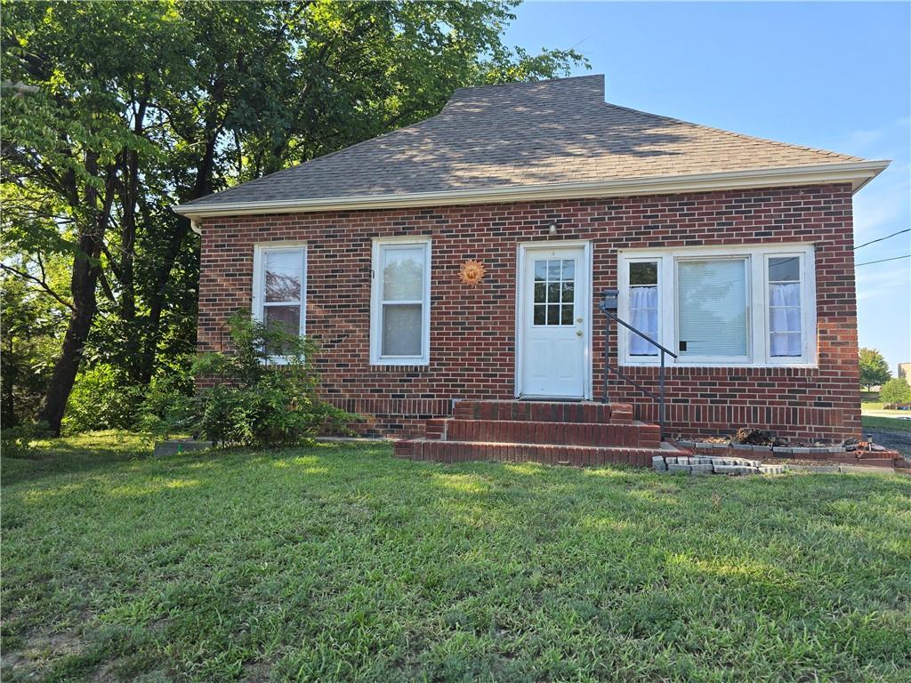 Listing Photo MLS #HMS2567858