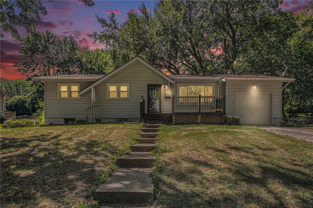 Listing Photo MLS #HMS2568886