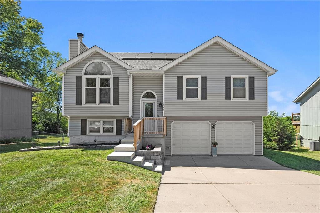 Listing Photo MLS #HMS2569023