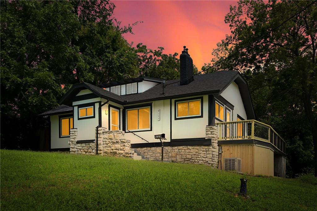 Listing Photo MLS #HMS2569040