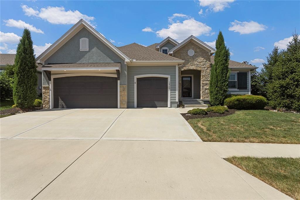 Listing Photo MLS #HMS2569280