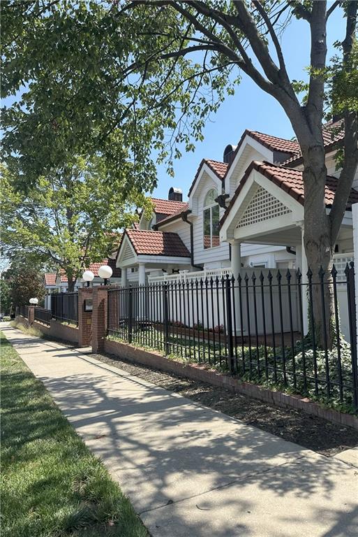 Listing Photo MLS #HMS2569336