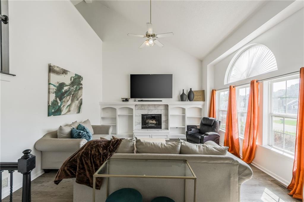 Listing Photo MLS #HMS2569365