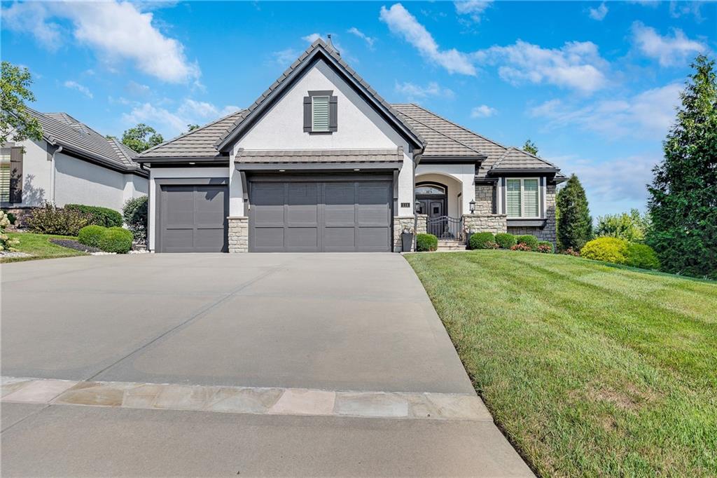 Listing Photo MLS #HMS2569430