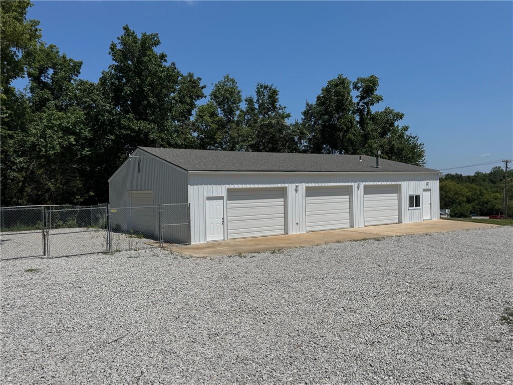 Listing Photo MLS #HMS2569565