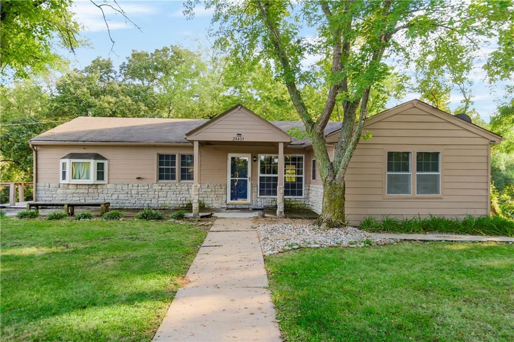 Listing Photo MLS #HMS2569586