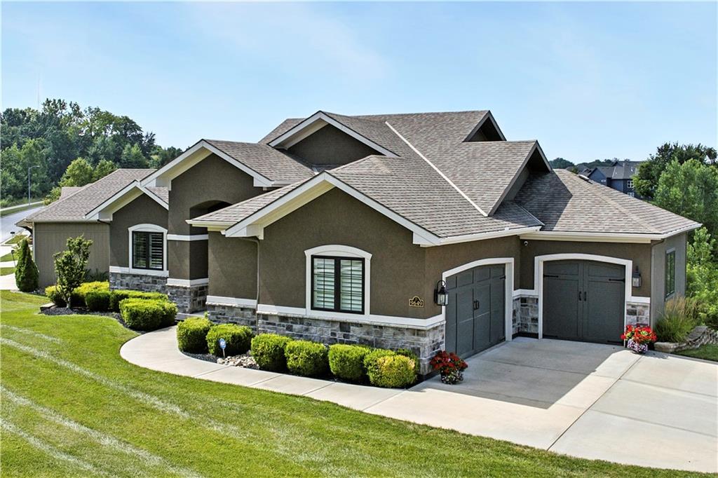 Listing Photo MLS #HMS2569659