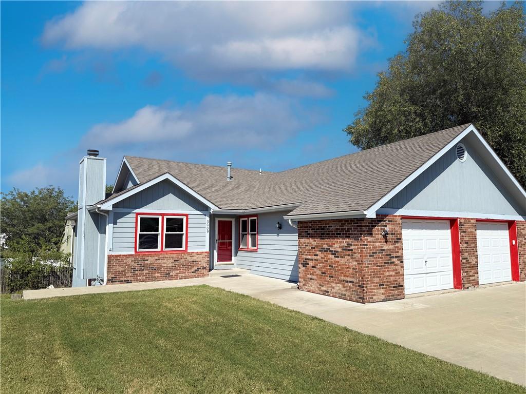 Listing Photo MLS #HMS2569677
