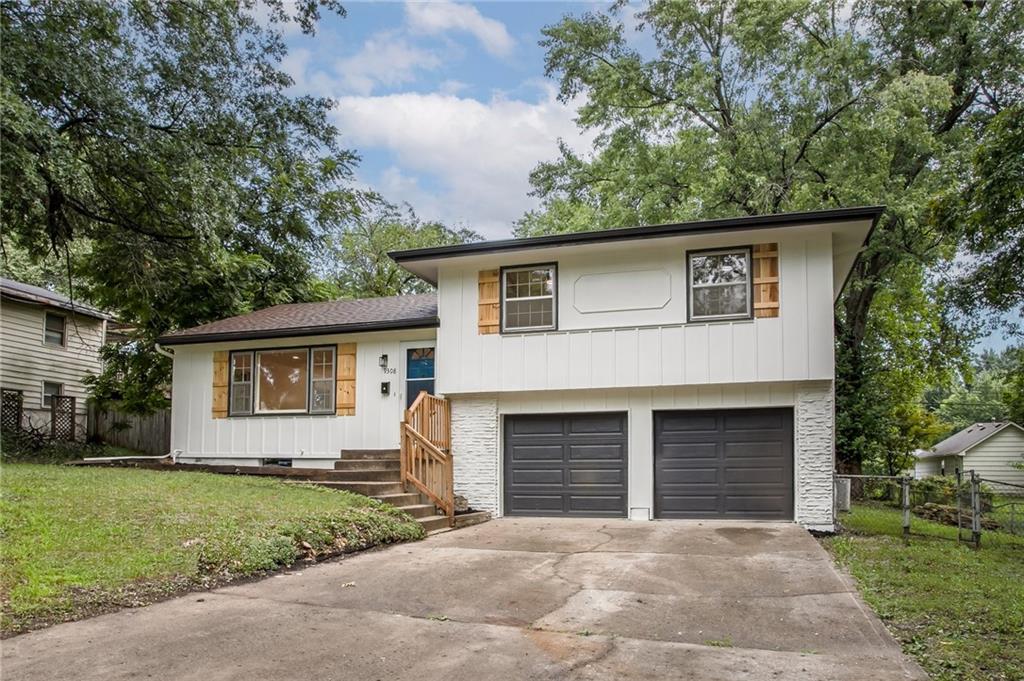 Listing Photo MLS #HMS2569918