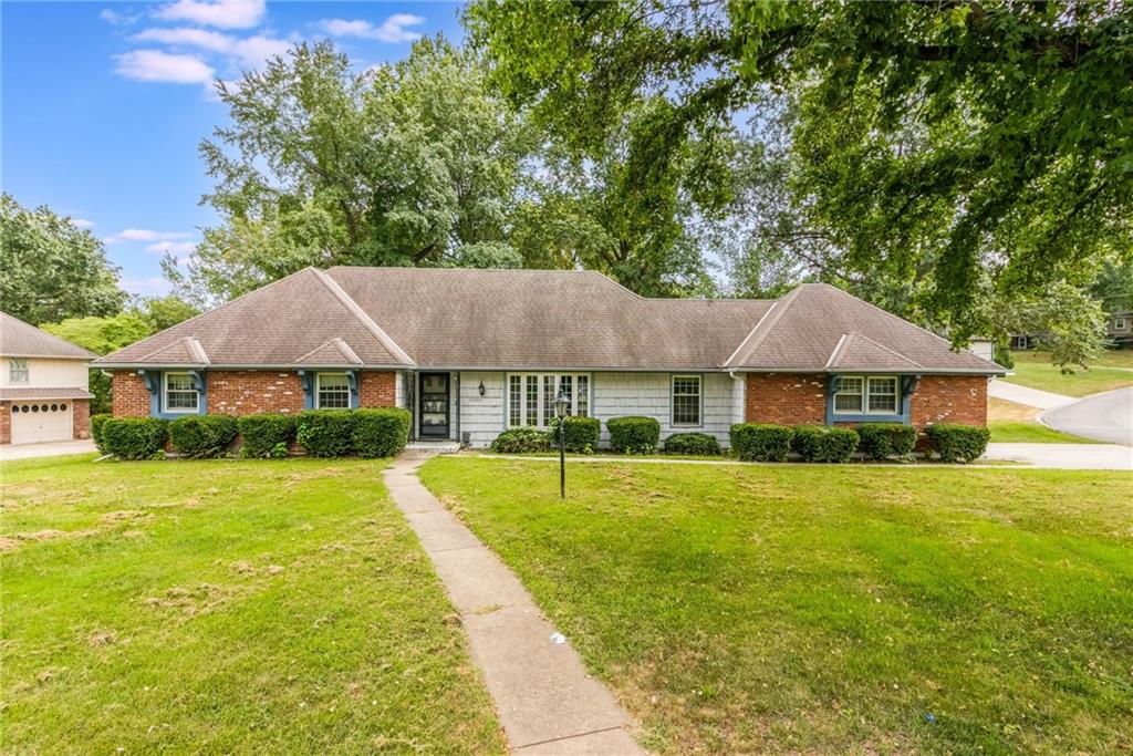 Listing Photo MLS #HMS2569948