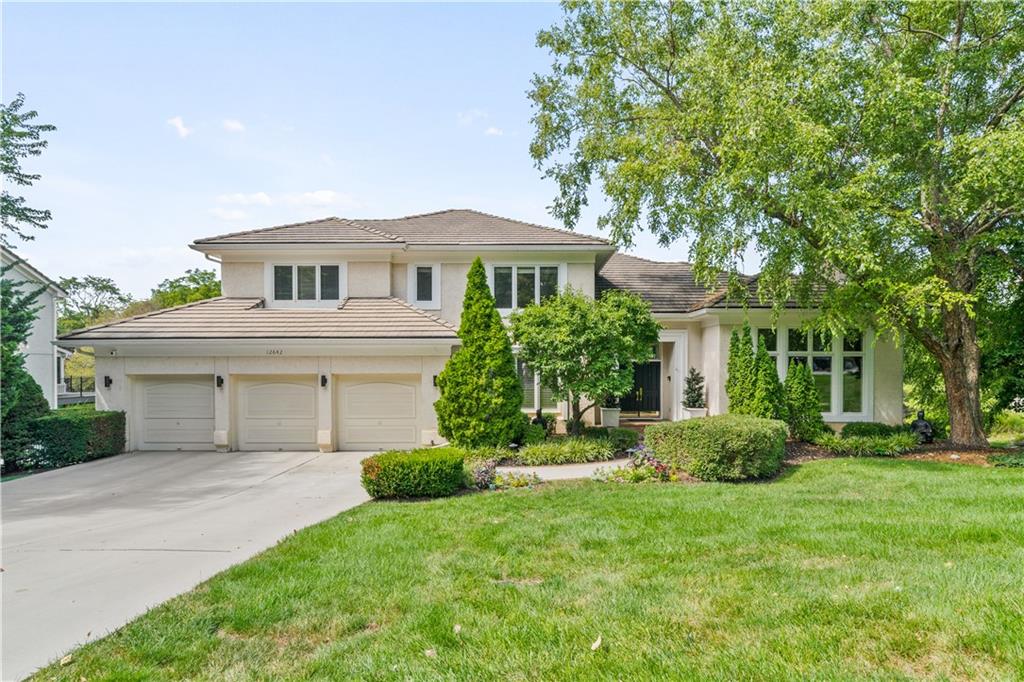 Listing Photo MLS #HMS2570056