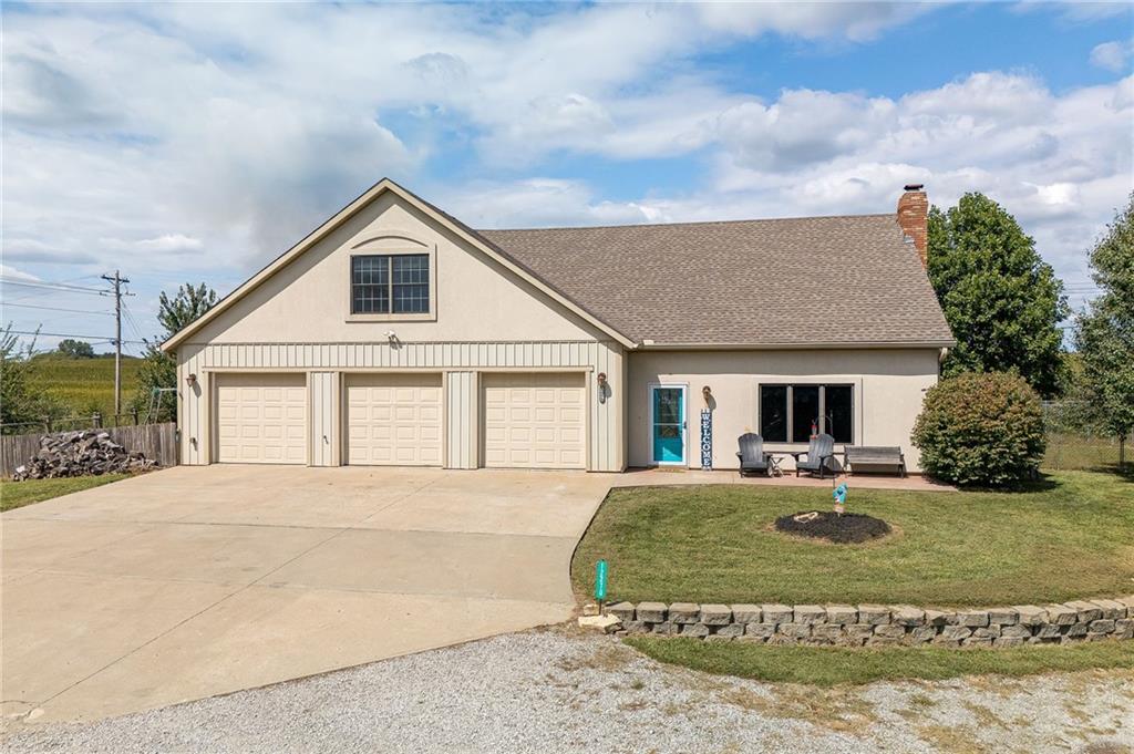 Listing Photo MLS #HMS2570296
