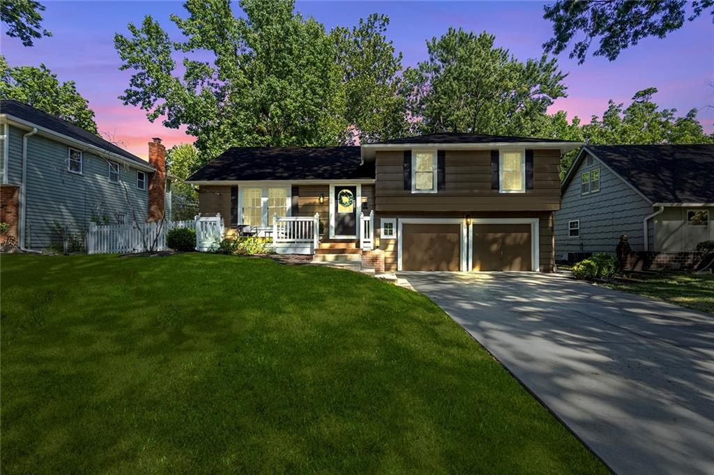 Listing Photo MLS #HMS2570448