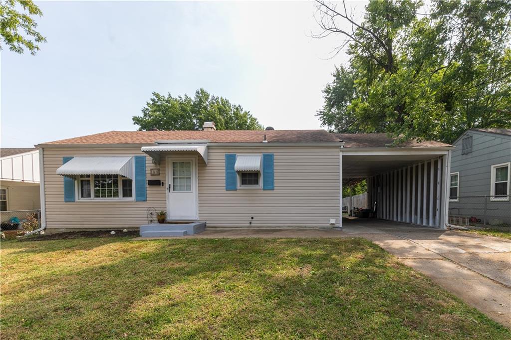 Listing Photo MLS #HMS2570696