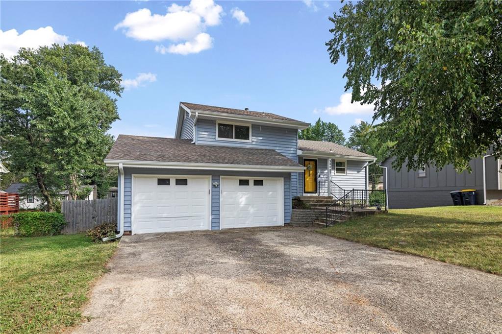 Listing Photo MLS #HMS2570911