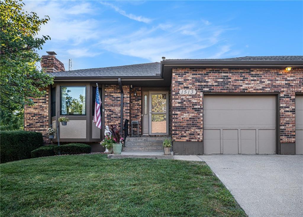 Listing Photo MLS #HMS2570970
