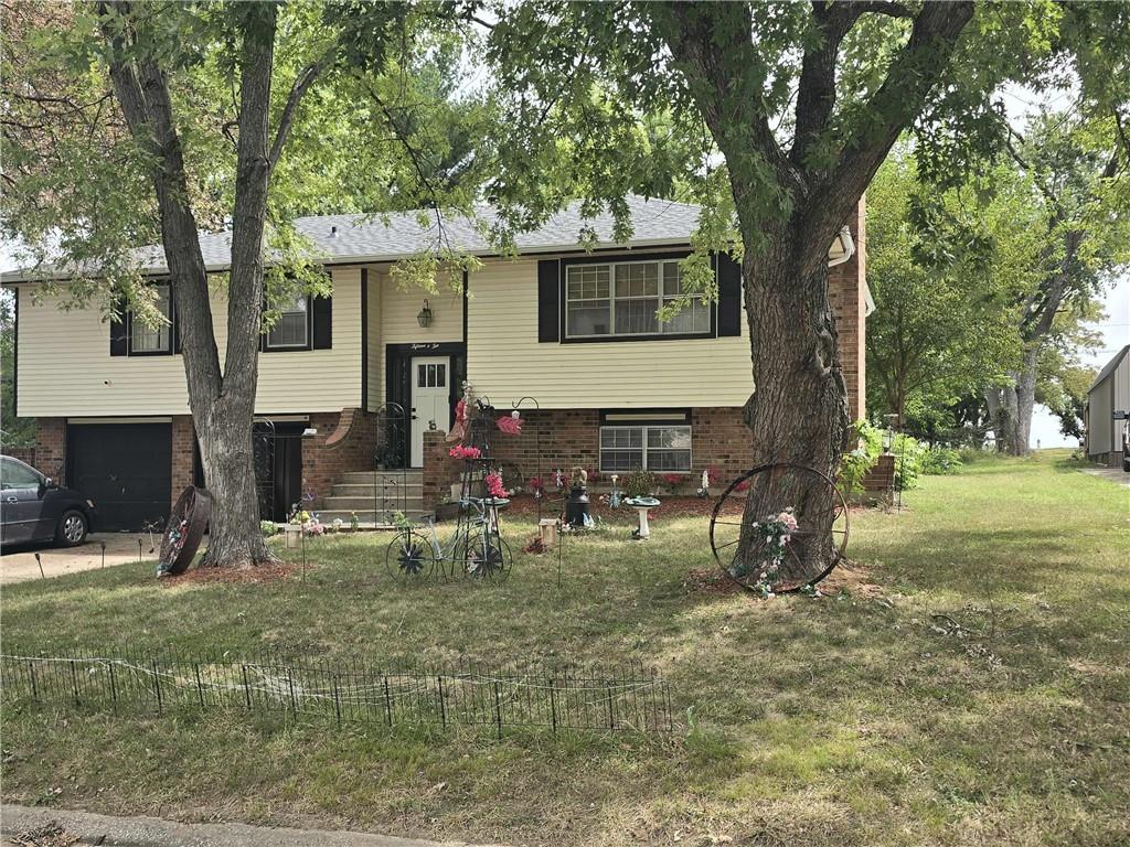 Listing Photo MLS #HMS2571090