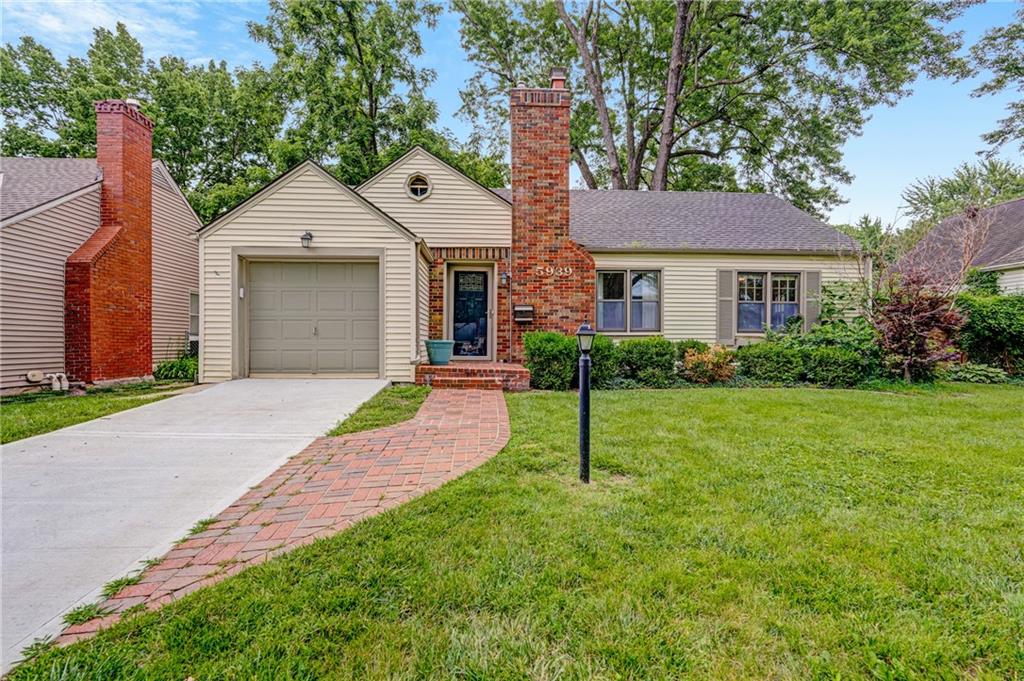 Listing Photo MLS #HMS2571161