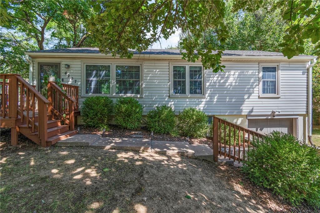 Listing Photo MLS #HMS2571187