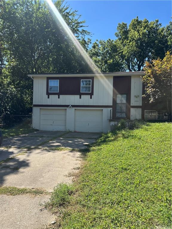 Listing Photo MLS #HMS2571230