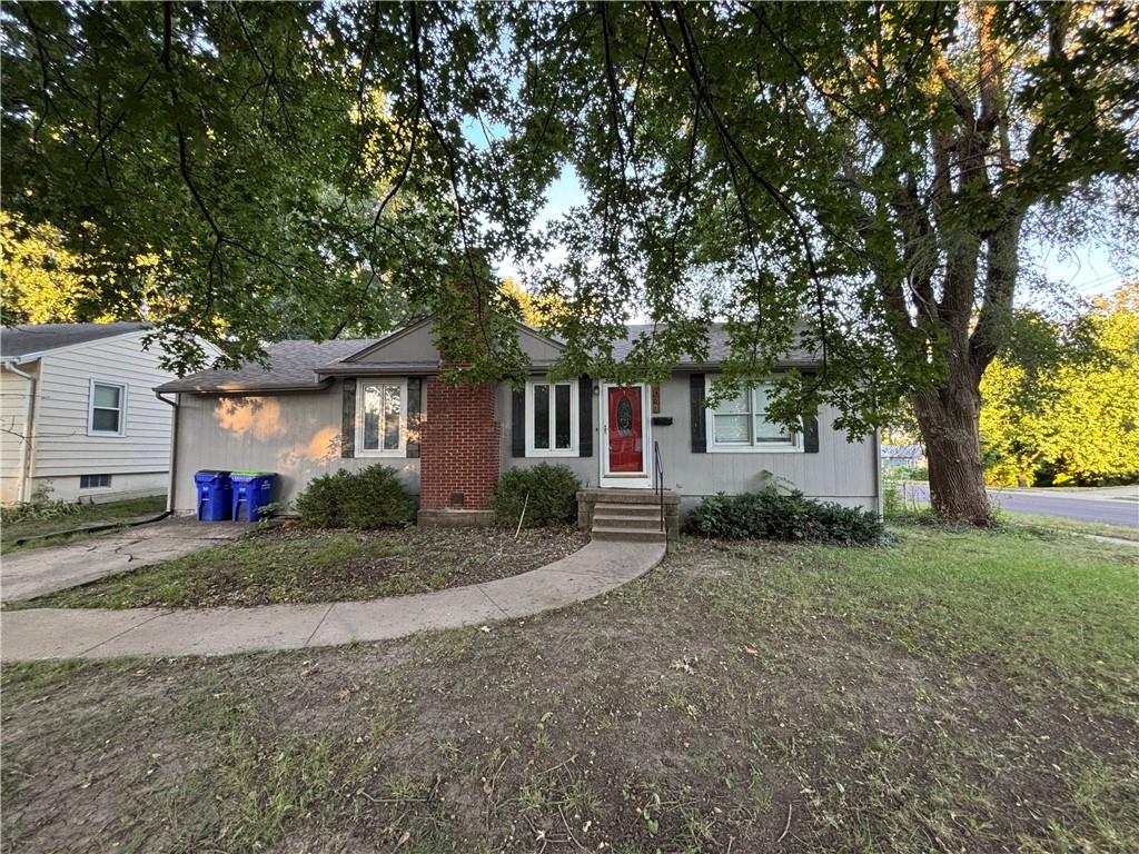 Listing Photo MLS #HMS2571244