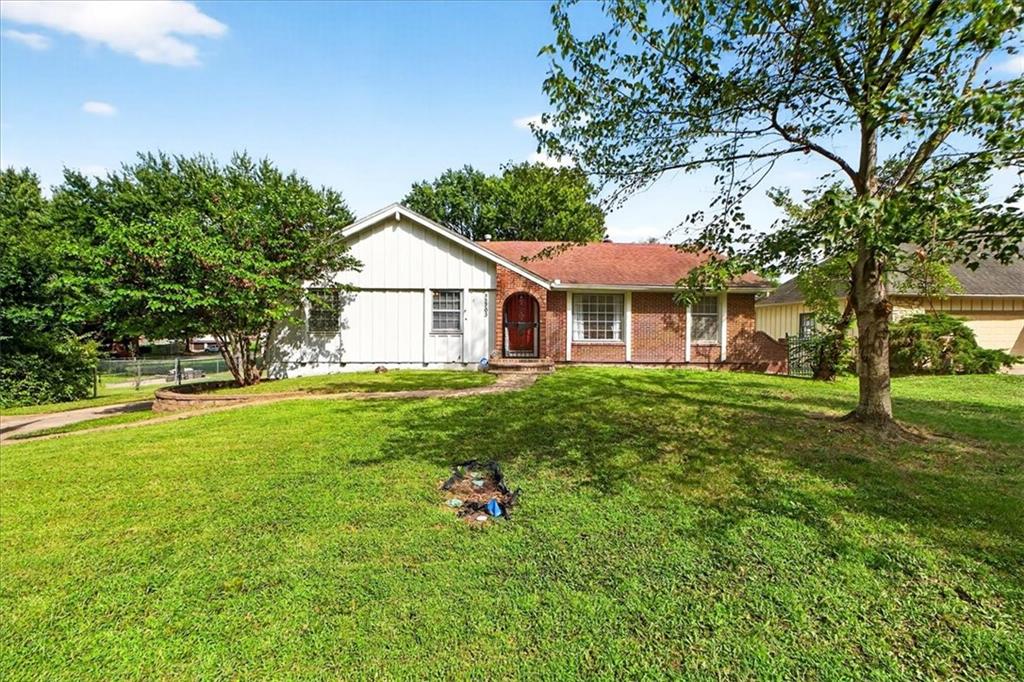 Listing Photo MLS #HMS2571299