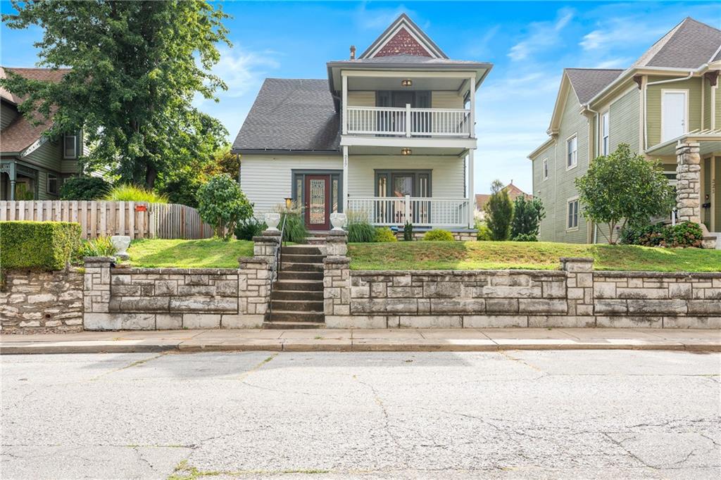 Listing Photo MLS #HMS2571360